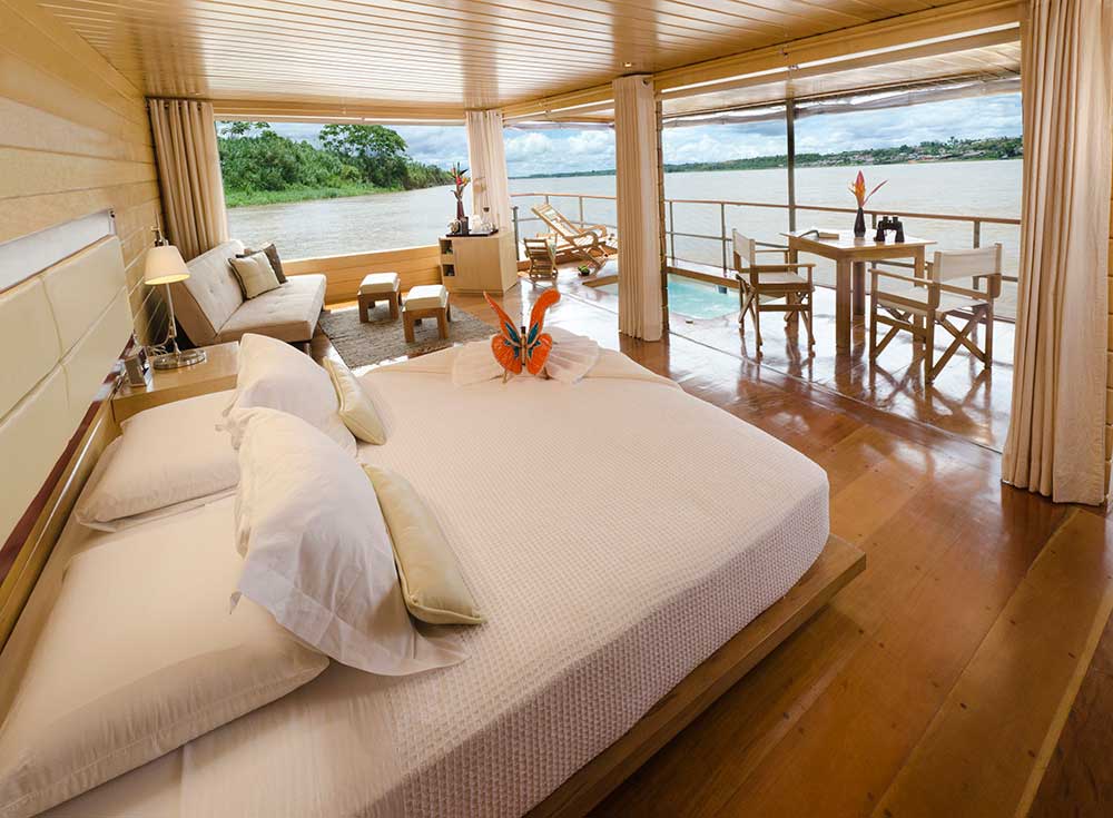 Amazon River Cruise Delfin I Deluxe Suites