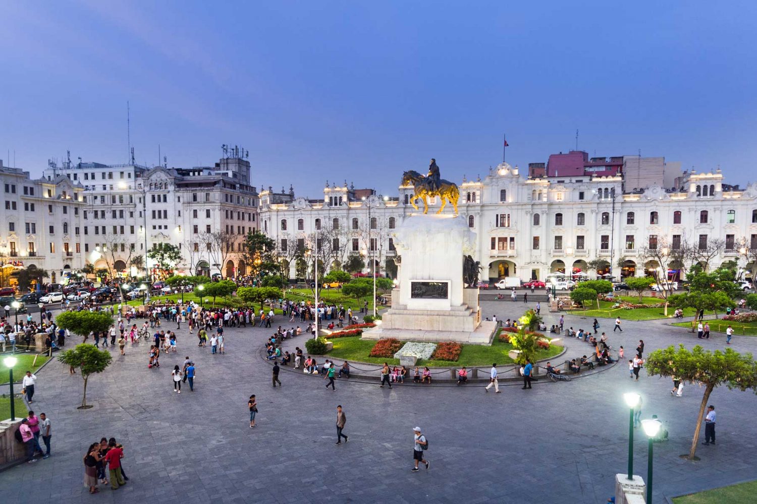 San Martin Square Lima